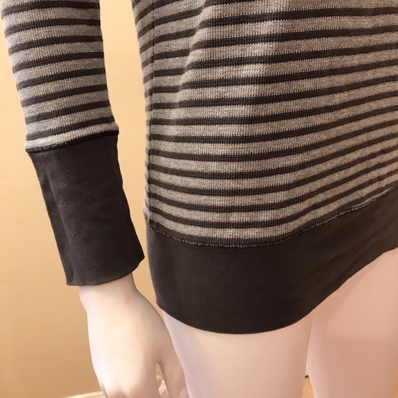 Victoria’s Secret Striped Pajama Top Long Jane - Picture 5 of 14